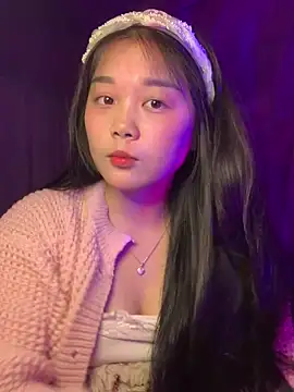 Baa-bee22 online show from February 1, 6:11 am