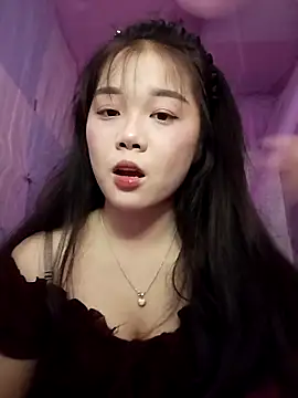 Baa-bee22 online show from April 15, 1:22 am