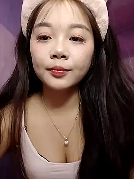 Baa-bee22 online show from May 6, 12:36 am