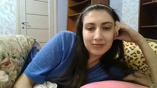 Snapshot of summerkathyy chatting on November 17, 4:27 am summerkathyy online show from November 17, 4:27 am