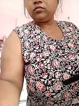 CUTE-LOVE-SWEETS online show from February 12, 3:50 am