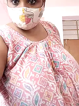 CUTE-LOVE-SWEETS online show from July 5, 4:19 am