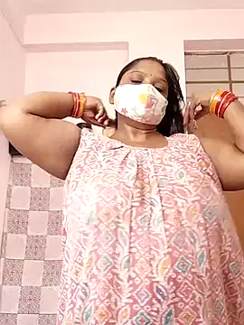 CUTE-LOVE-SWEETS online show from July 5, 4:06 am