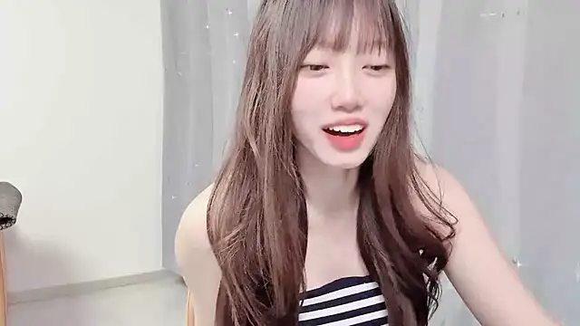 Snapshot of yuyayayu chatting on November 28, 3:12 pm yuyayayu online show from November 28, 3:12 pm