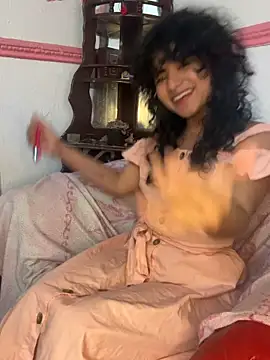 Snapshot of justcallmemargo chatting on July 21, 2:36 am justcallmemargo online show from July 21, 2:36 am