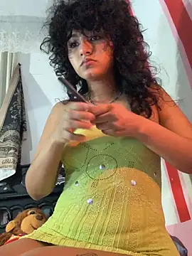 justcallmemargo online show from December 18, 1:33 am