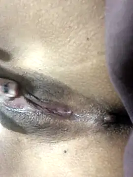 Snapshot of I-Am-Vilu chatting on December 4, 11:15 pm I-Am-Vilu online show from December 4, 11:15 pm