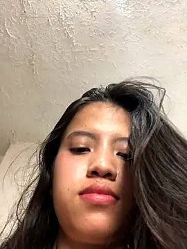 Snapshot of I-Am-Vilu chatting on November 30, 5:52 am I-Am-Vilu online show from November 30, 5:52 am