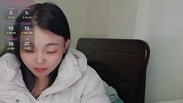 Aggie31 online show from November 18, 3:32 am