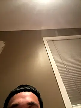 Snapshot of jay7inchs chatting on November 17, 9:35 am jay7inchs online show from November 17, 9:35 am