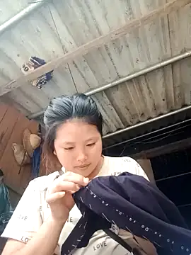 Snapshot of amazo-vv chatting on November 17, 7:56 am amazo-vv online show from November 17, 7:56 am