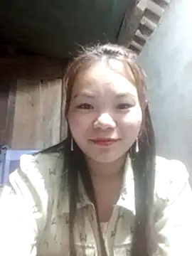 yu-zhen online show from February 18, 2:20 am