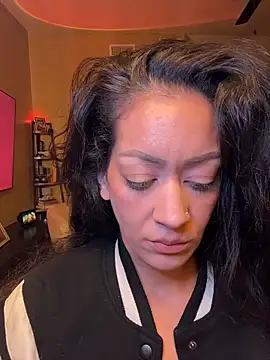 Entreprescrewers online show from November 19, 6:24 am