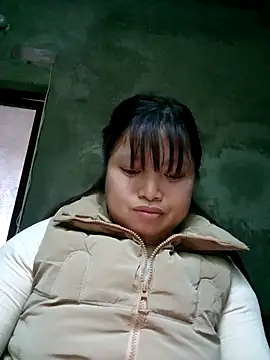 Snapshot of Ava-120 chatting on February 8, 8:34 am Ava-120 online show from February 8, 8:34 am