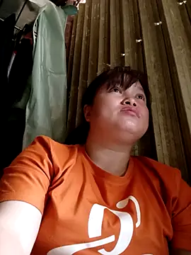 Snapshot of Ava-120 chatting on February 24, 4:02 am Ava-120 online show from February 24, 4:02 am