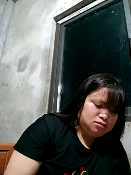 Snapshot of Ava-120 chatting on February 25, 1:44 pm Ava-120 online show from February 25, 1:44 pm