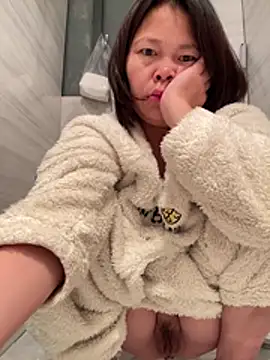 Yes-Baby-A online show from January 11, 9:33 pm