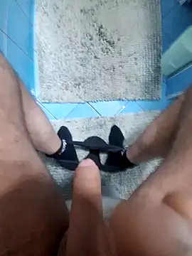 dickbigges12 online show from February 19, 2:47 pm