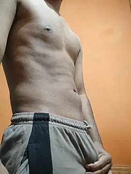 BhonduBaby online show from February 14, 7:25 pm