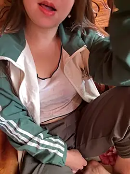 Snapshot of Hot-Today chatting on December 1, 4:57 am Hot-Today online show from December 1, 4:57 am