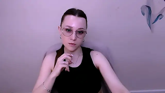 MillaTems  online show from May 7, 9:23 am