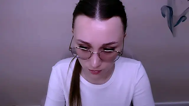 MillaTems  online show from March 21, 11:03 am