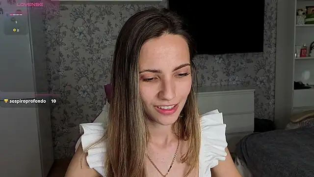 Snapshot of amelia_meili chatting on July 18, 4:04 pm amelia meili online show from July 18, 4:04 pm