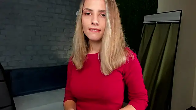 amelia meili online show from November 26, 12:27 pm