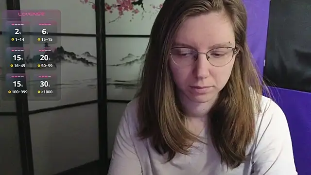 Snapshot of scarlettsrose chatting on June 19, 9:15 am scarlettsrose online show from June 19, 9:15 am
