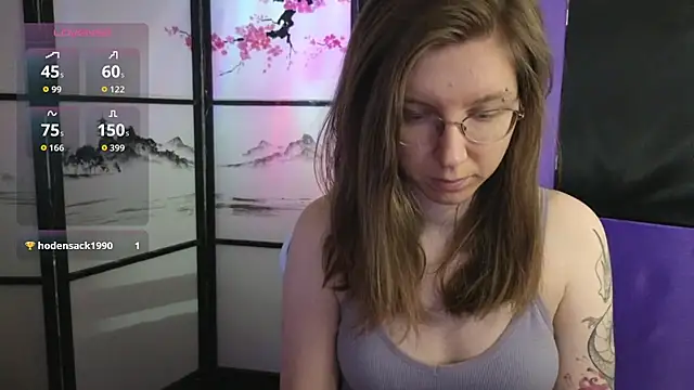 Snapshot of scarlettsrose chatting on July 6, 9:38 am scarlettsrose online show from July 6, 9:38 am
