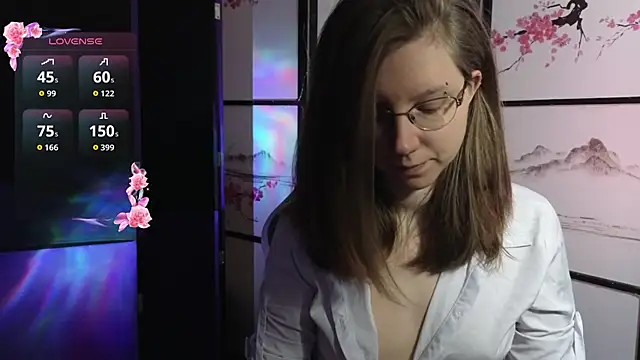 scarlettsrose online show from April 20, 1:24 pm