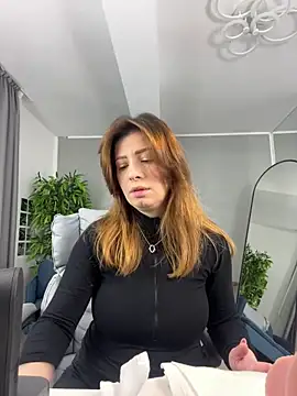 AmberRosewood online show from February 26, 4:56 am