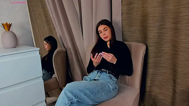 AnetteGamrath online show from November 18, 3:26 pm