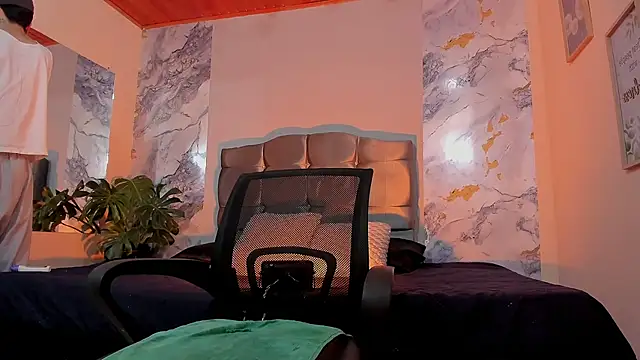 James Adams 01 online show from January 19, 1:04 pm