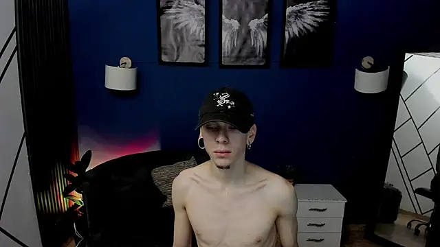 James Adams 01 online show from December 18, 1:15 pm