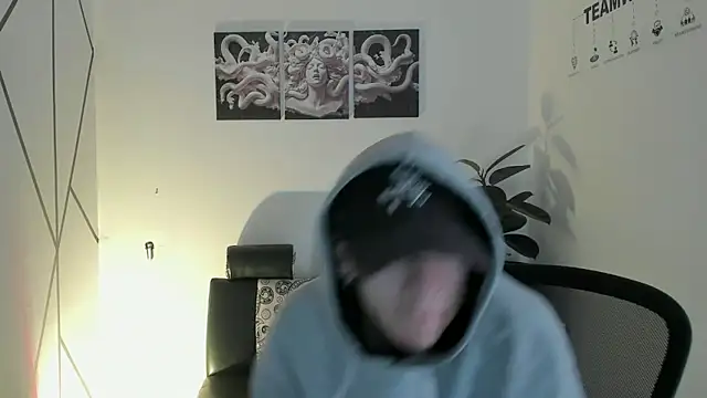 James Adams 01 online show from December 16, 12:42 pm