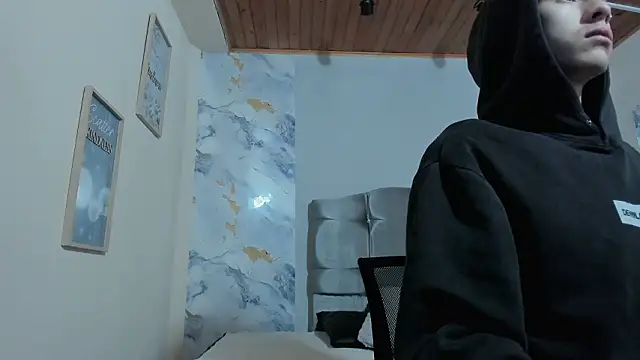 James Adams 01 online show from March 19, 12:49 pm