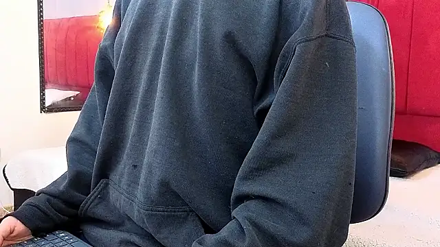 James Adams 01 online show from February 3, 1:27 pm