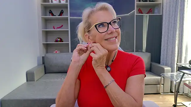 FitCougar online show from April 6, 6:09 pm