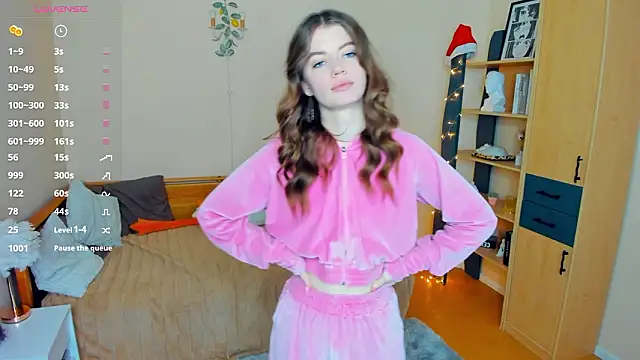 AngelesBenitz online show from March 8, 7:44 am