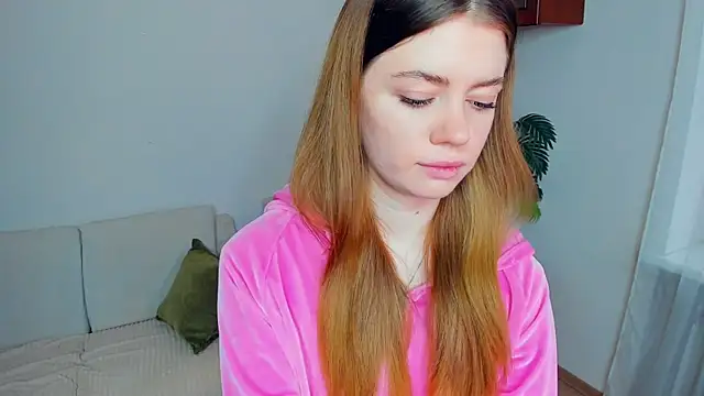 AngelesBenitz online show from December 19, 7:00 am