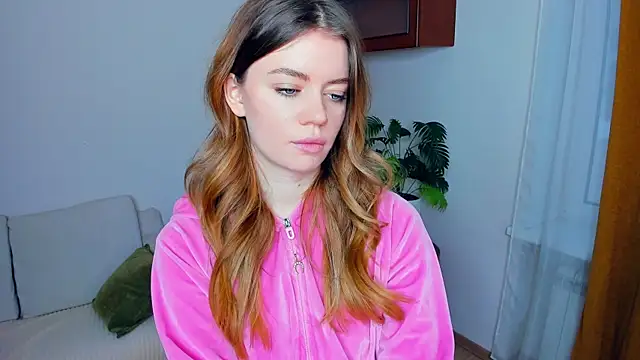 AngelesBenitz online show from January 9, 6:53 am