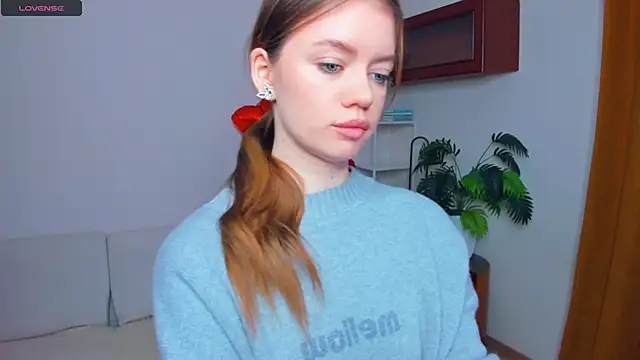 AngelesBenitz online show from February 21, 6:26 am