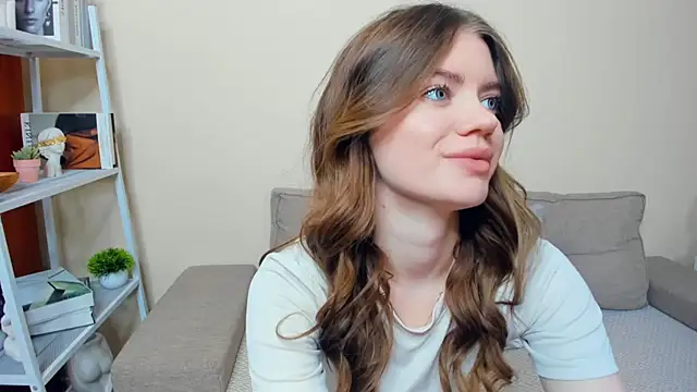 AngelesBenitz online show from March 6, 7:14 am