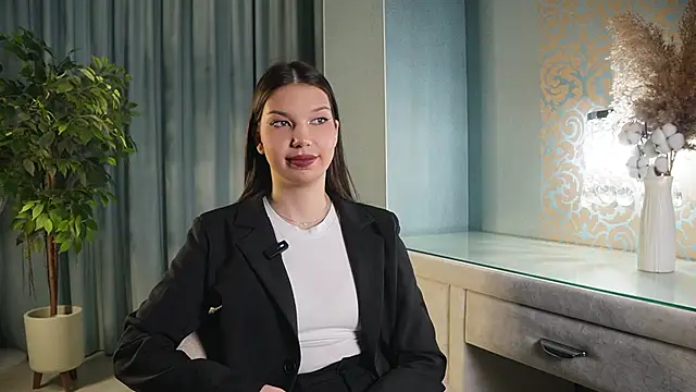 WendyArand online show from November 18, 11:13 am