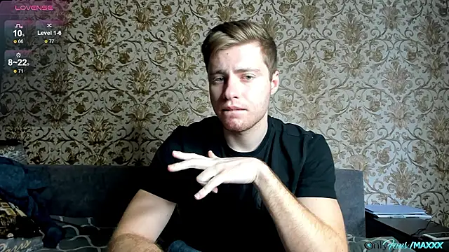 Maxhornyblondieman online show from February 8, 1:09 pm