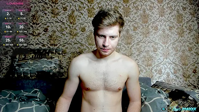 Maxhornyblondieman online show from April 1, 8:59 am