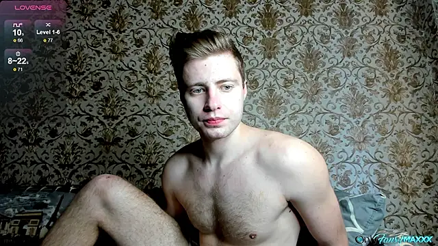 Maxhornyblondieman online show from February 4, 12:44 pm