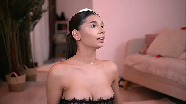 LuvCaprice online show from January 11, 4:14 pm