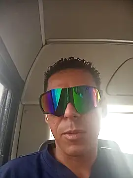 juunioreest online show from December 3, 5:56 pm